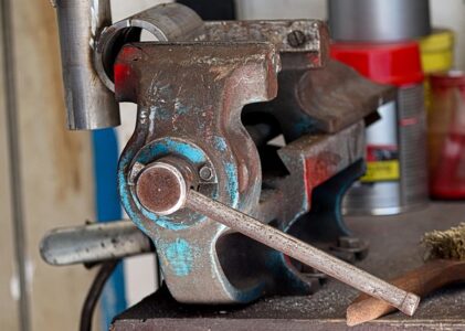 Hvorfor bør du investere i en professionel låsesmed til boligen?